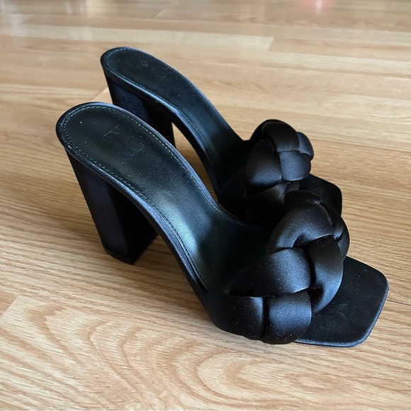 New York & Company Angeline Block Heel Mules Size 7 - Picture 1 of 9